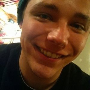 Meet your Posher, Adam
